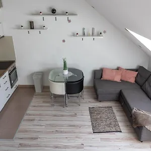Apartman Prtr W/ Free Parking, Budapest