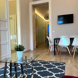 Apartman B112 By Small, Budapest