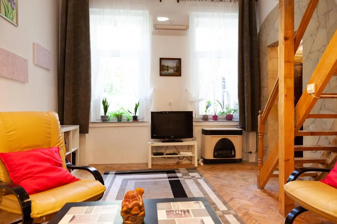 Happy Turtle Apartments Budapest